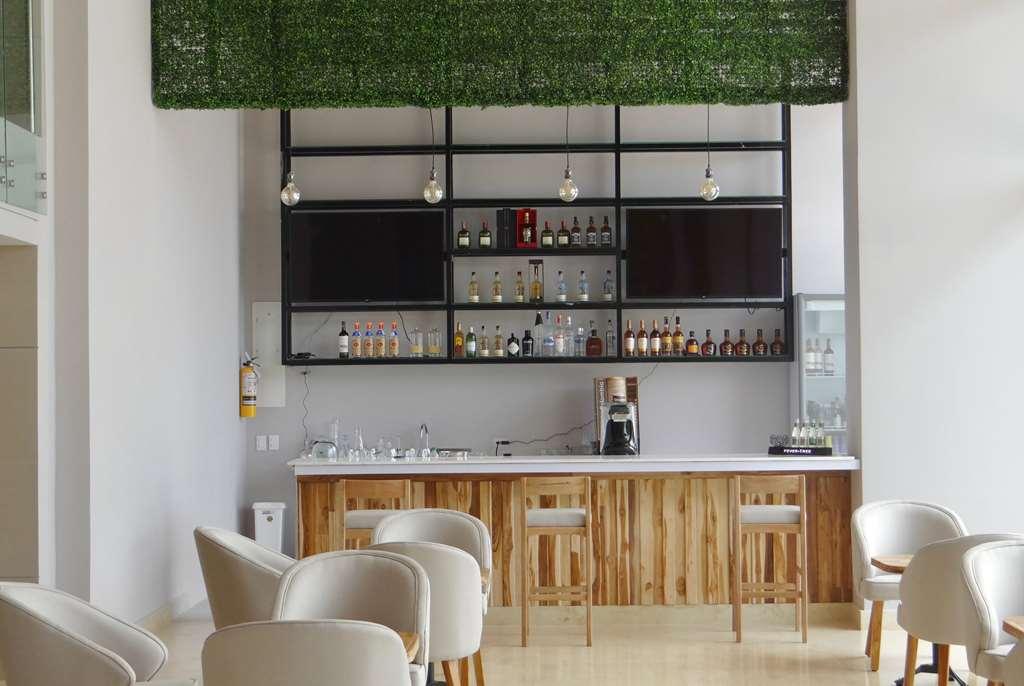 Hotel Wyndham Garden 3*